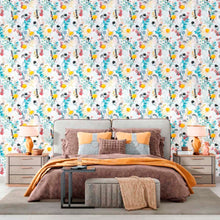 Load image into Gallery viewer, Flower Garden Peel & Stick Wallpaper N012050