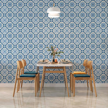 Load image into Gallery viewer, Animals Peel and Stick Wallpaper Roll
