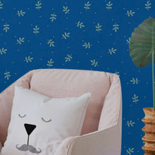 Load image into Gallery viewer, Minimalist Leaves Peel &amp; Stick Wallpaper N017022
